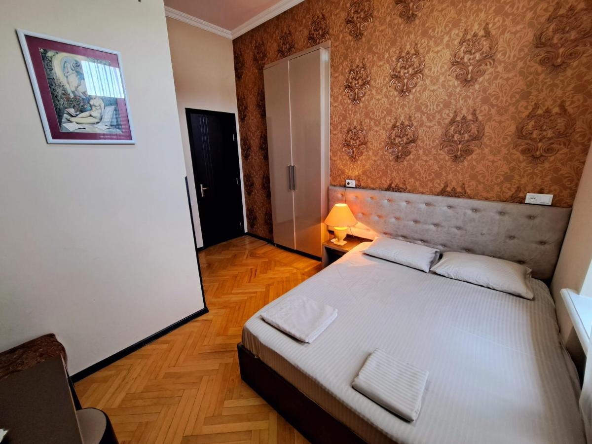 Hotel Aisi2 Kutaisi Zewnętrze zdjęcie